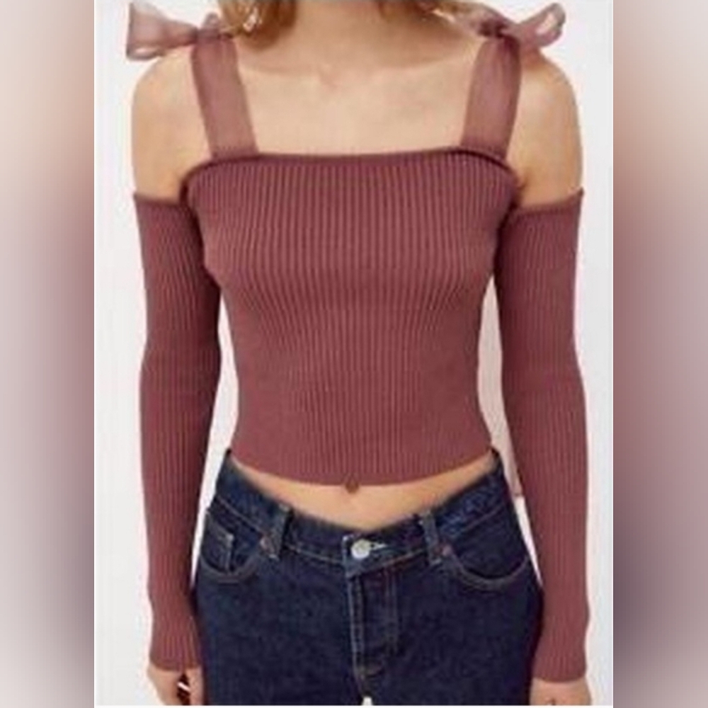 EUC Zara Mauve Cold Shoulder Top with Self Tie Ribbon Straps - Women's Small